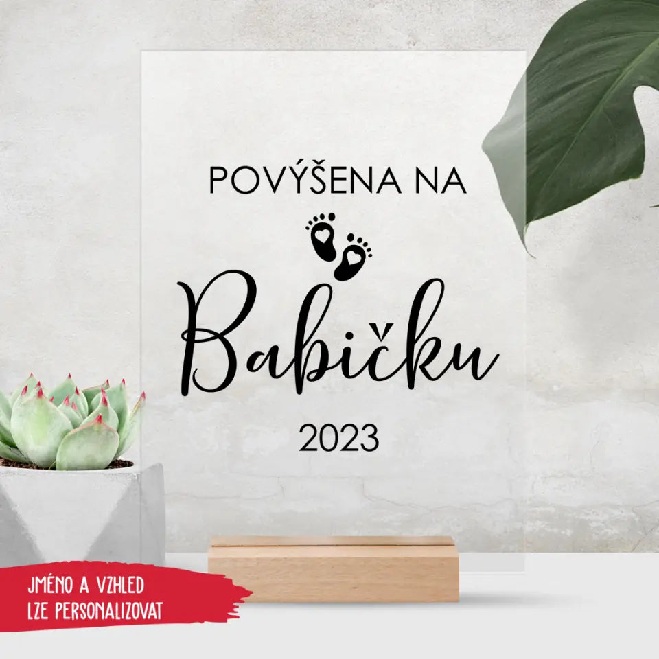 Plexisklo - Povýšena na babičku