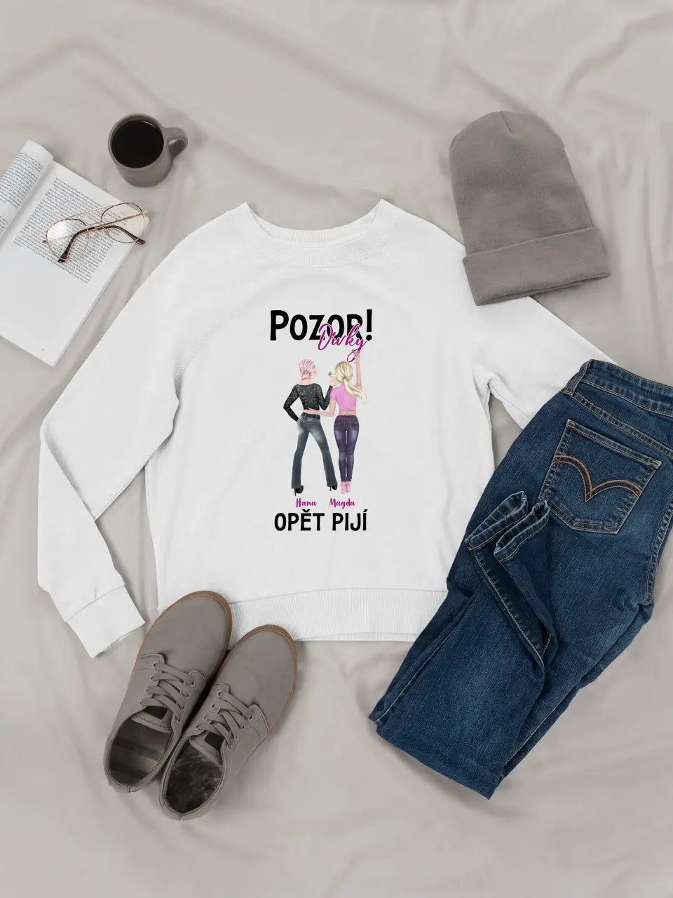 Pozor! Dívky opět pijí.