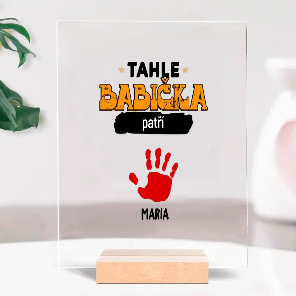 Tričko - Tahle babička patří