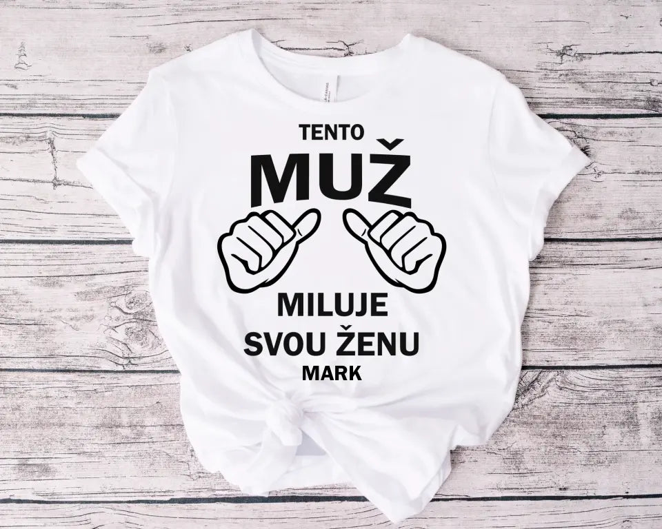 Tento Muž Miluje Svou Ženu