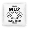 Tento Muž Miluje Svou Ženu