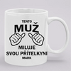 Tento Muž Miluje Svou Přítelkyni